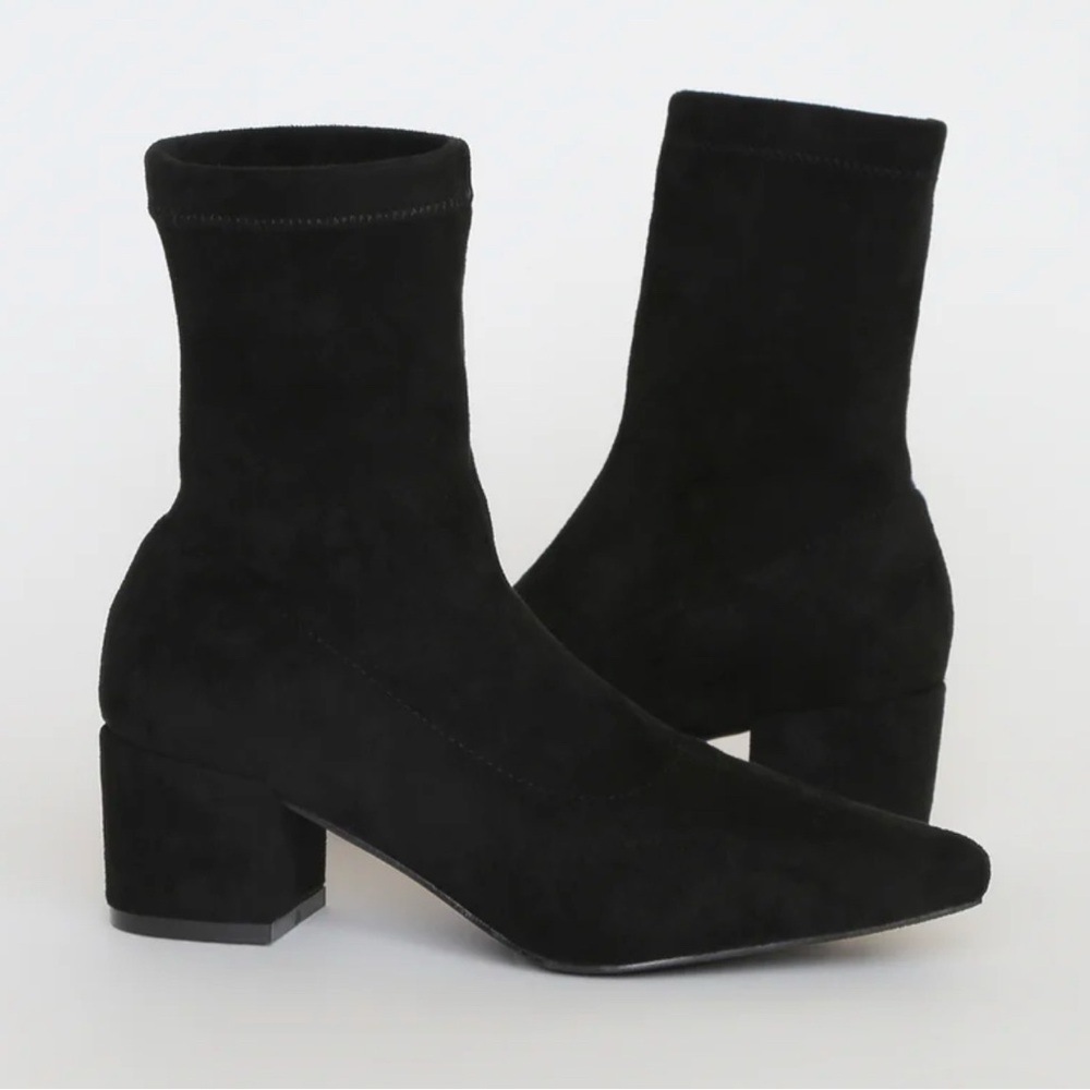 NEW Lulus Size 10 Viviyana Black Suede Pointed-Toe Sock Boots NWT